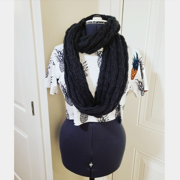 Tickled Pink Infinity Scarf - Picture 2 of 6